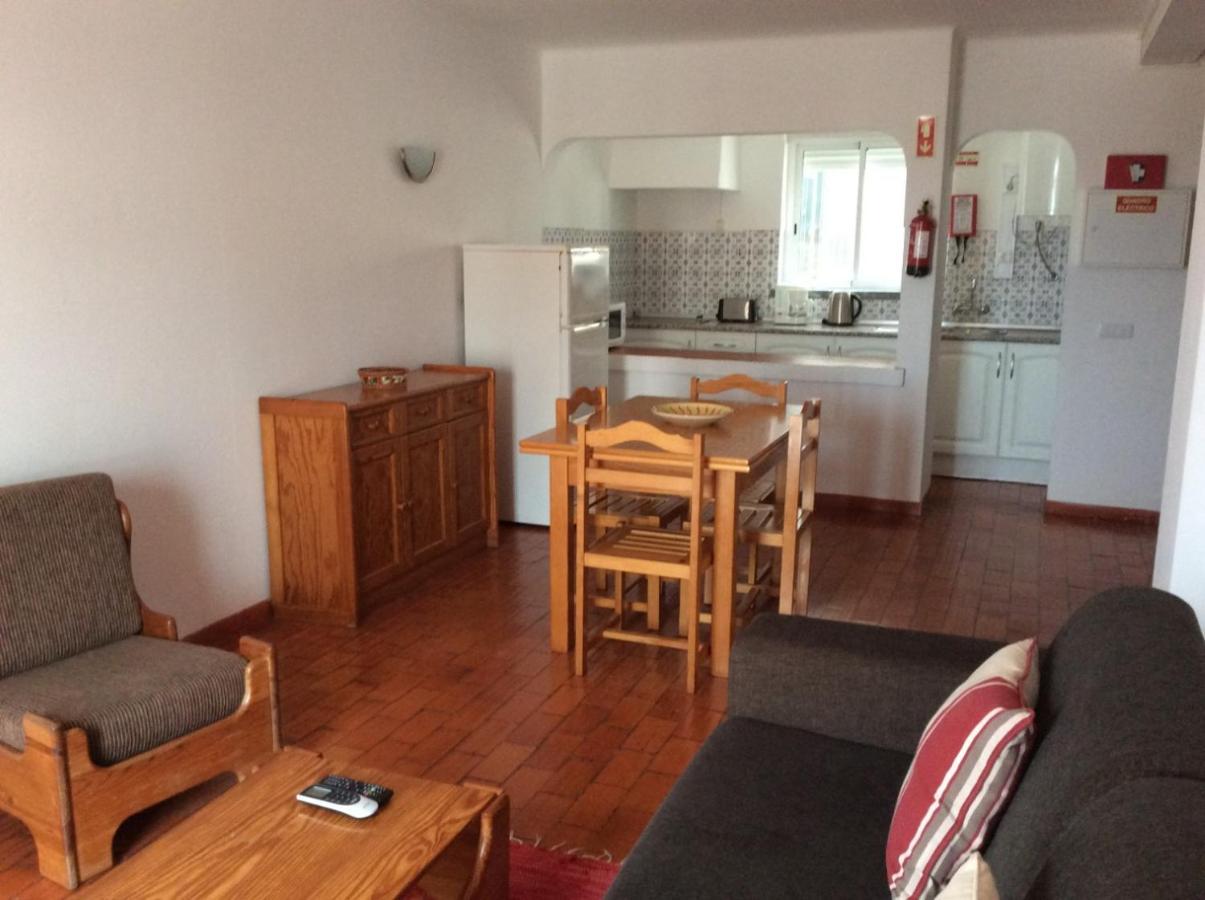 Apartamentos Salema Praia Club Zewnętrze zdjęcie