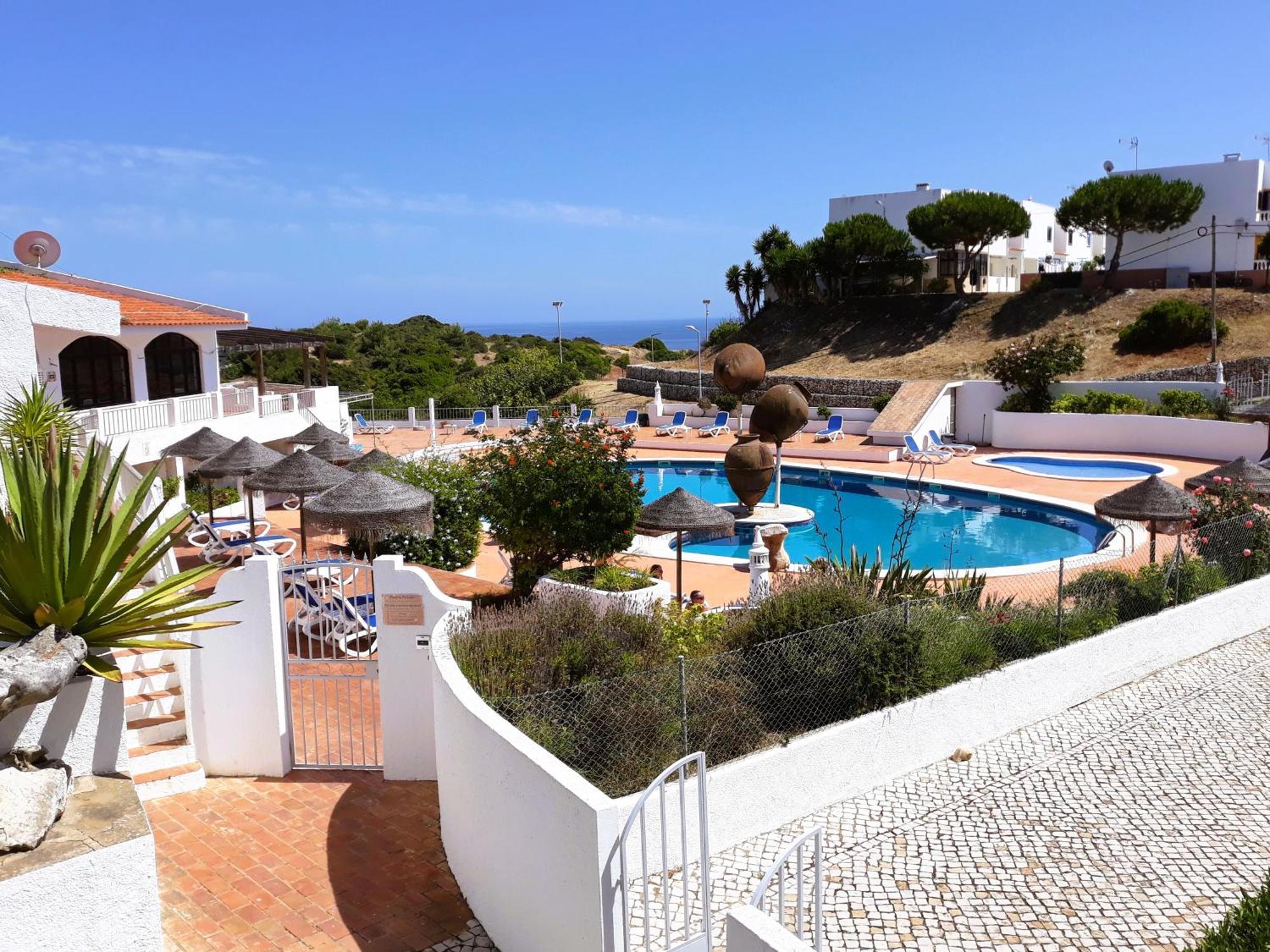 Apartamentos Salema Praia Club Zewnętrze zdjęcie