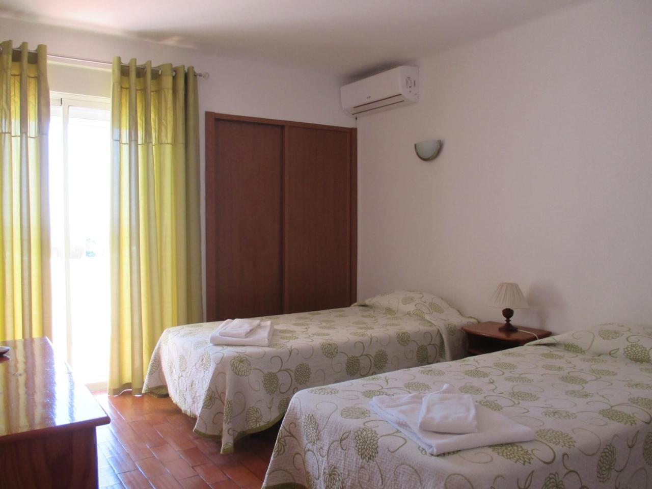 Apartamentos Salema Praia Club Zewnętrze zdjęcie
